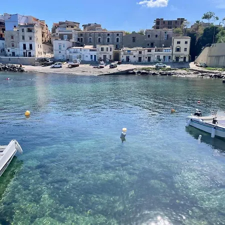 Apartment Amarina Charme *